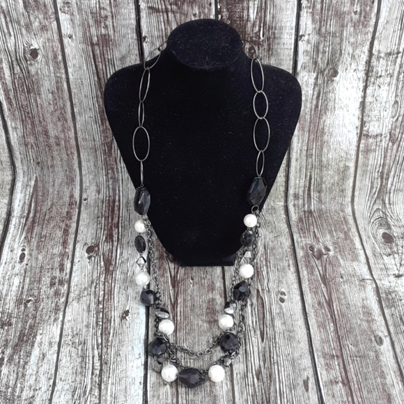 Jewelry - Black & white 3 strand necklace & cuff bra…